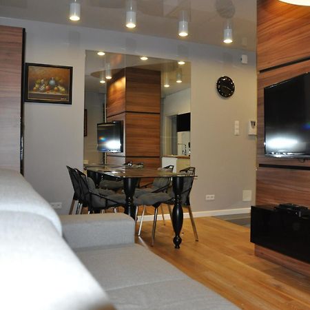 Apartament Centrum Solna Parking Free Kielce Bagian luar foto